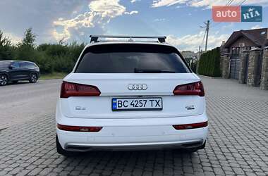 Позашляховик / Кросовер Audi Q5 2018 в 