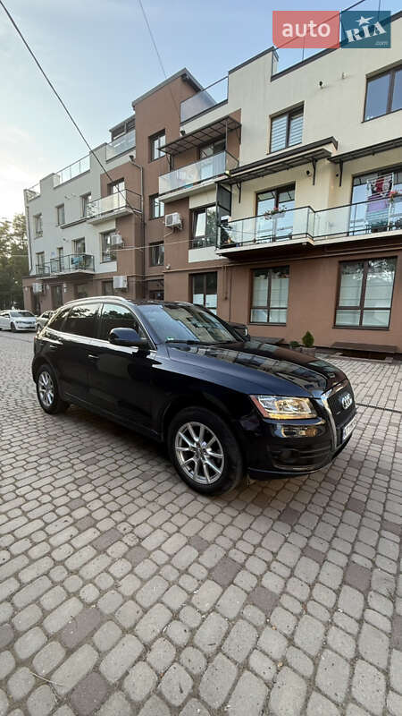 Позашляховик / Кросовер Audi Q5 2010 в Коломиї