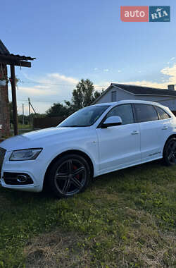 Позашляховик / Кросовер Audi Q5 2013 в 