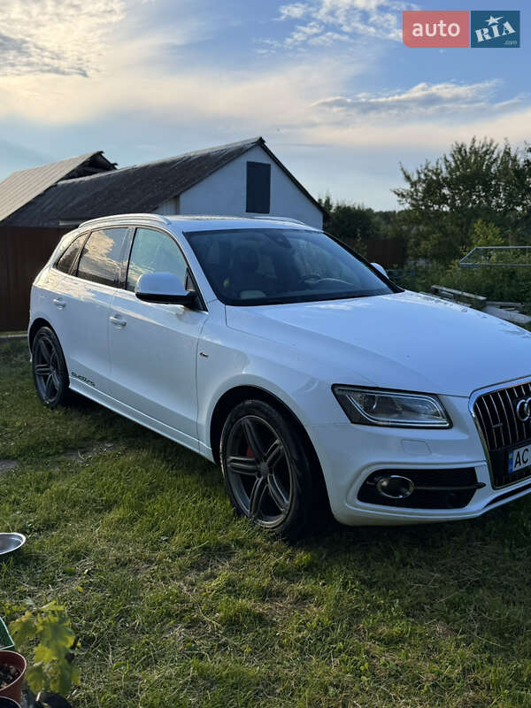 Внедорожник / Кроссовер Audi Q5 2013 в Луцке