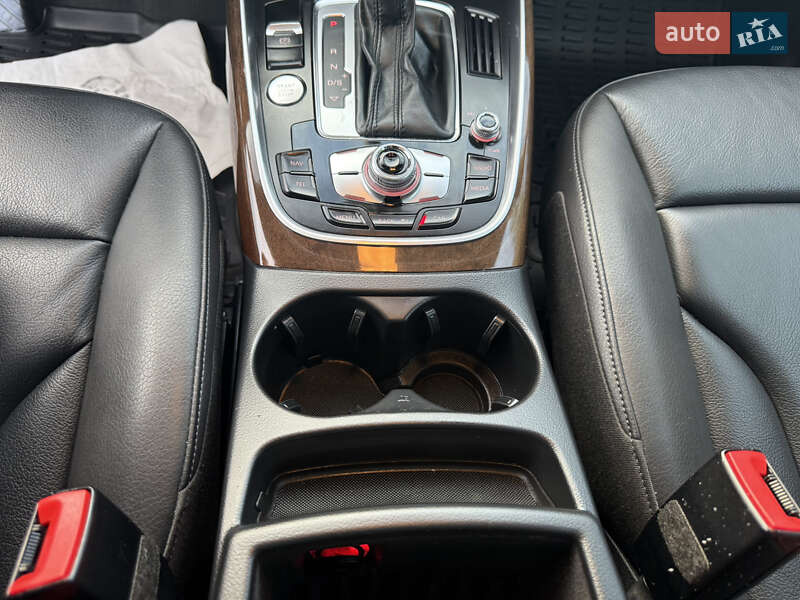 Позашляховик / Кросовер Audi Q5 2016 в Самборі