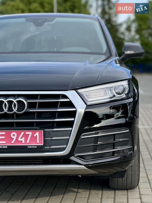 Внедорожник / Кроссовер Audi Q5 2019 в Тернополе