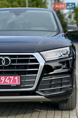 Внедорожник / Кроссовер Audi Q5 2019 в 