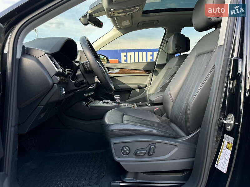 Внедорожник / Кроссовер Audi Q5 2019 в Тернополе