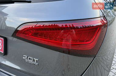 Позашляховик / Кросовер Audi Q5 2015 в 
