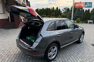 Позашляховик / Кросовер Audi Q5 2015 в 