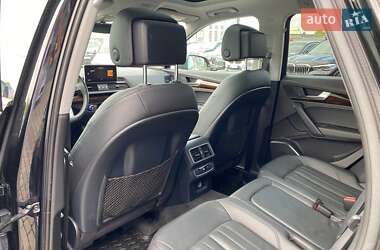 Внедорожник / Кроссовер Audi Q5 2016 в 