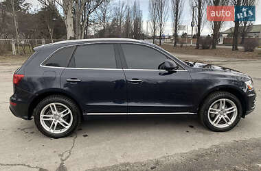 Внедорожник / Кроссовер Audi Q5 2015 в 