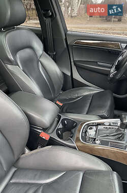 Внедорожник / Кроссовер Audi Q5 2015 в 