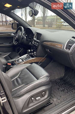 Внедорожник / Кроссовер Audi Q5 2015 в 