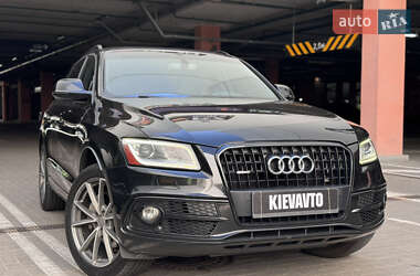 Позашляховик / Кросовер Audi Q5 2015 в 