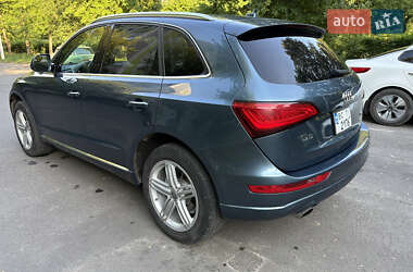 Внедорожник / Кроссовер Audi Q5 2015 в 