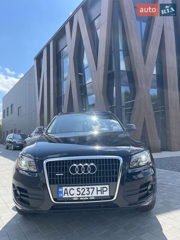 Внедорожник / Кроссовер Audi Q5 2012 в Луцке