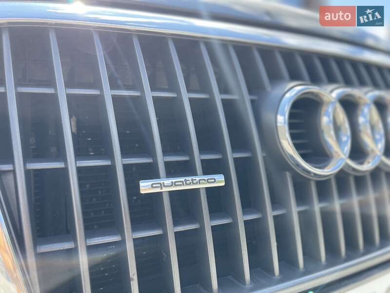 Внедорожник / Кроссовер Audi Q5 2012 в Луцке
