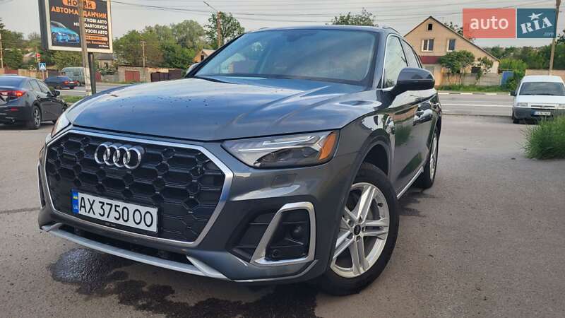 Внедорожник / Кроссовер Audi Q5 2023 в 