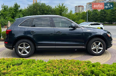 Внедорожник / Кроссовер Audi Q5 2015 в 