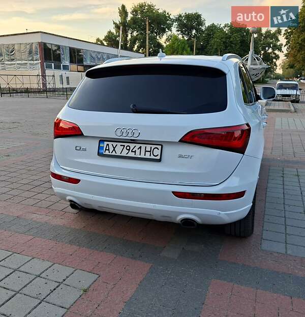 Позашляховик / Кросовер Audi Q5 2016 в Карлівці