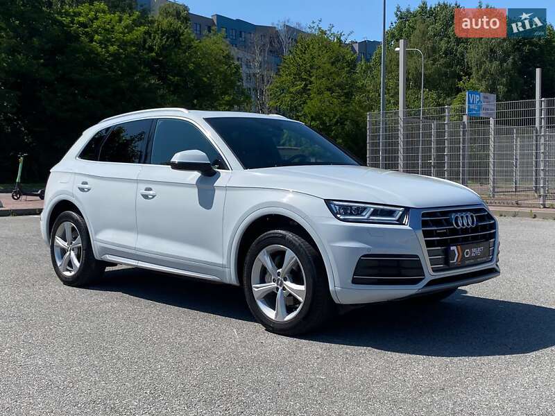 Позашляховик / Кросовер Audi Q5 2019 в Львові