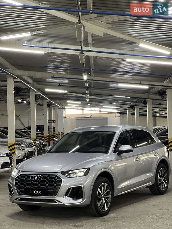 Внедорожник / Кроссовер Audi Q5 2022 в Одессе