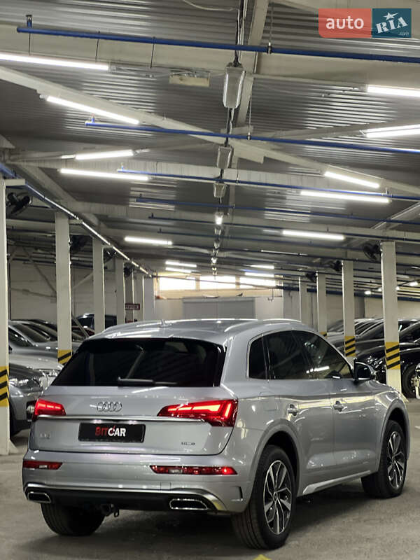 Внедорожник / Кроссовер Audi Q5 2022 в Одессе