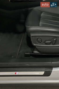 Внедорожник / Кроссовер Audi Q5 2022 в 