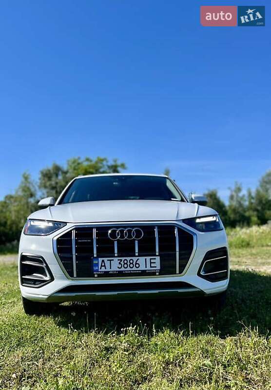 Внедорожник / Кроссовер Audi Q5 2021 в Львове