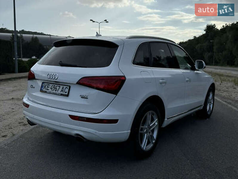 Позашляховик / Кросовер Audi Q5 2016 в Львові