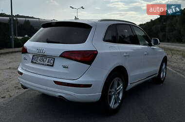 Внедорожник / Кроссовер Audi Q5 2016 в 