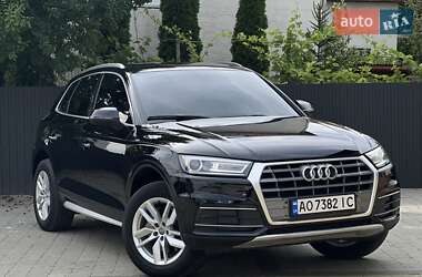 Позашляховик / Кросовер Audi Q5 2019 в 