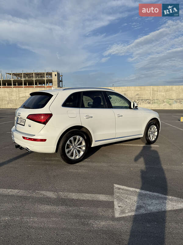 Внедорожник / Кроссовер Audi Q5 2015 в Львове