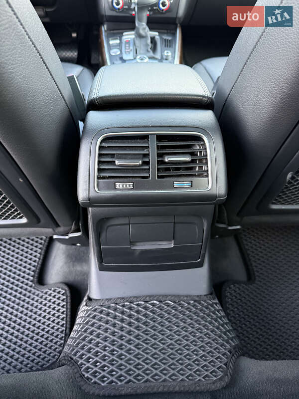 Внедорожник / Кроссовер Audi Q5 2015 в Львове