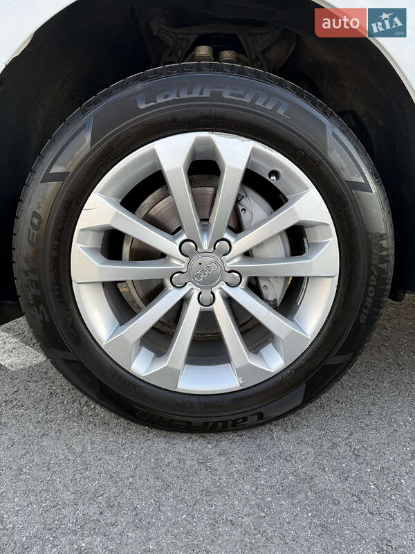 Внедорожник / Кроссовер Audi Q5 2015 в Львове