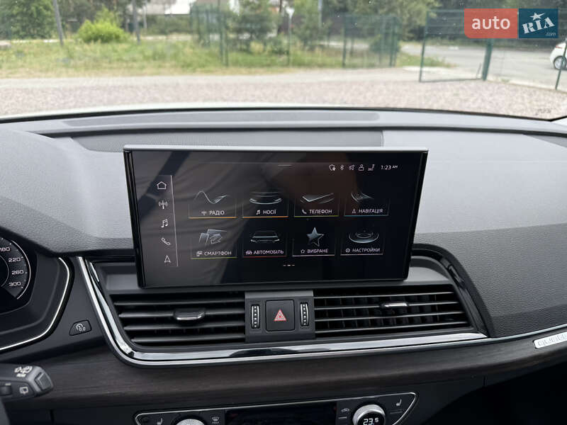 Позашляховик / Кросовер Audi Q5 2023 в Києві