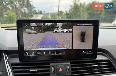 Позашляховик / Кросовер Audi Q5 2023 в 