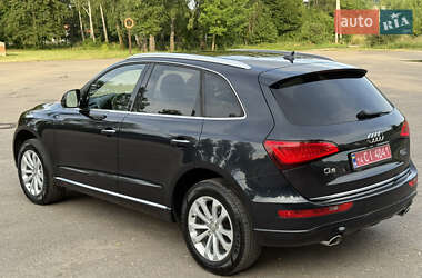 Внедорожник / Кроссовер Audi Q5 2016 в 