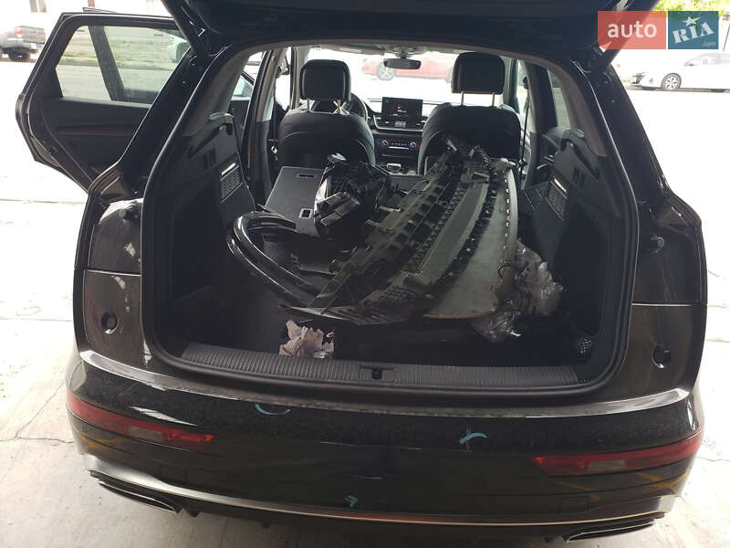 Позашляховик / Кросовер Audi Q5 2024 в Києві