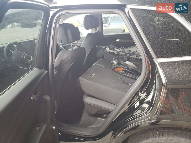Позашляховик / Кросовер Audi Q5 2024 в Києві