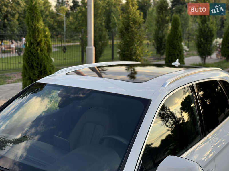 Внедорожник / Кроссовер Audi Q5 2017 в Киеве