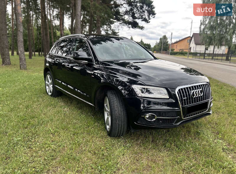 Внедорожник / Кроссовер Audi Q5 2016 в 