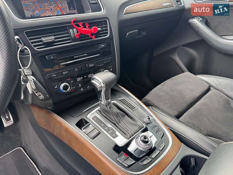 Позашляховик / Кросовер Audi Q5 2013 в Києві