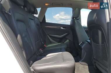 Внедорожник / Кроссовер Audi Q5 2016 в 