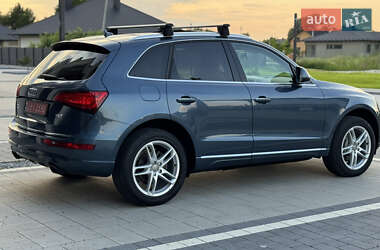 Позашляховик / Кросовер Audi Q5 2016 в 