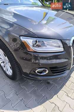 Позашляховик / Кросовер Audi Q5 2016 в 