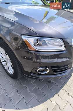 Позашляховик / Кросовер Audi Q5 2016 в 