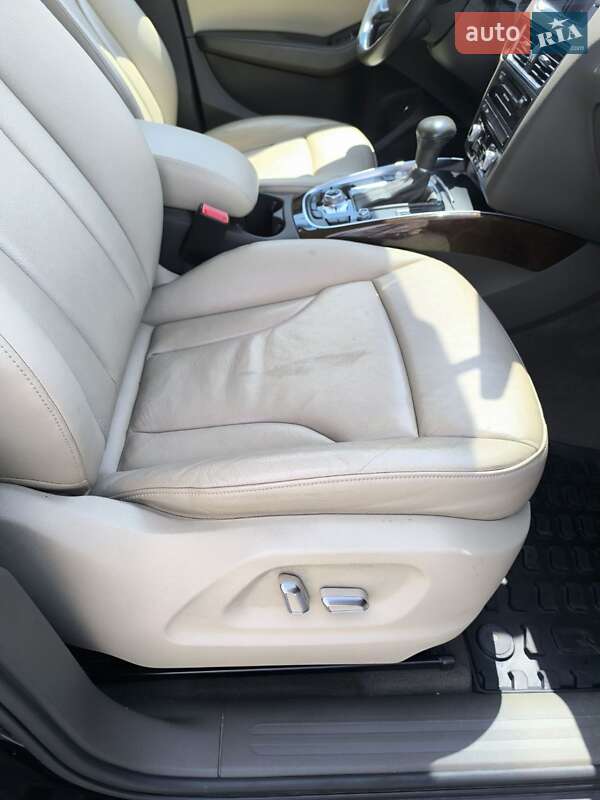 Позашляховик / Кросовер Audi Q5 2016 в Луцьку