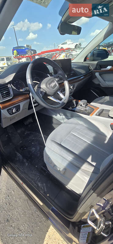 Внедорожник / Кроссовер Audi Q5 2022 в Киеве