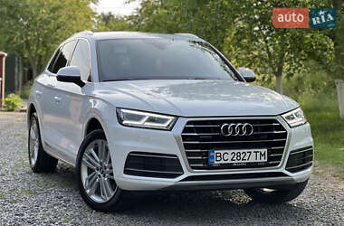 Внедорожник / Кроссовер Audi Q5 2017 в Дрогобыче