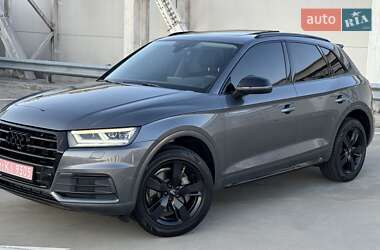 Позашляховик / Кросовер Audi Q5 2018 в Києві