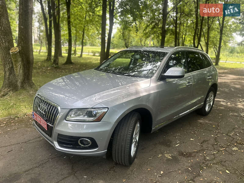 Позашляховик / Кросовер Audi Q5 2016 в Калуші