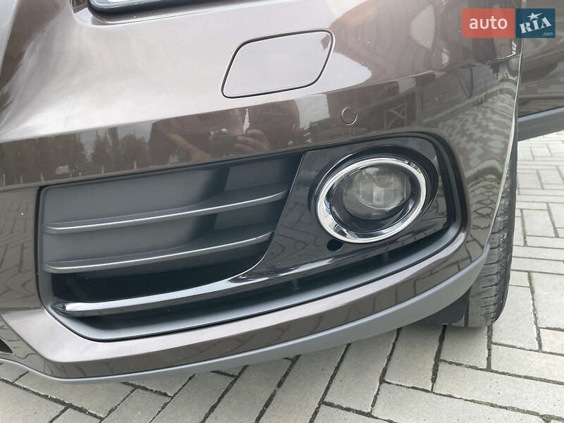 Внедорожник / Кроссовер Audi Q5 2012 в Тернополе